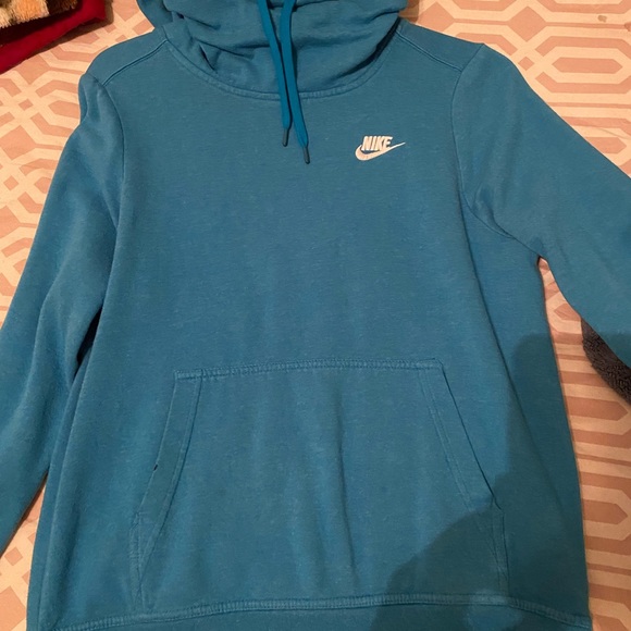 nike turtleneck zip up